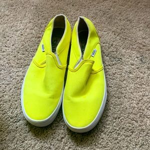 Yellow Vanz